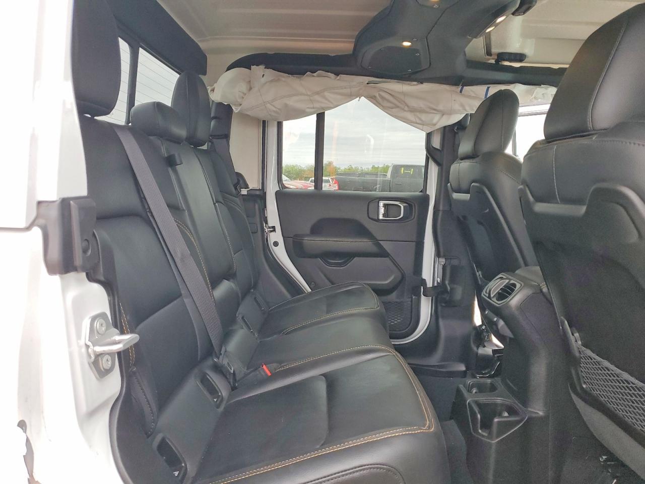 2025 JEEP Gladiator