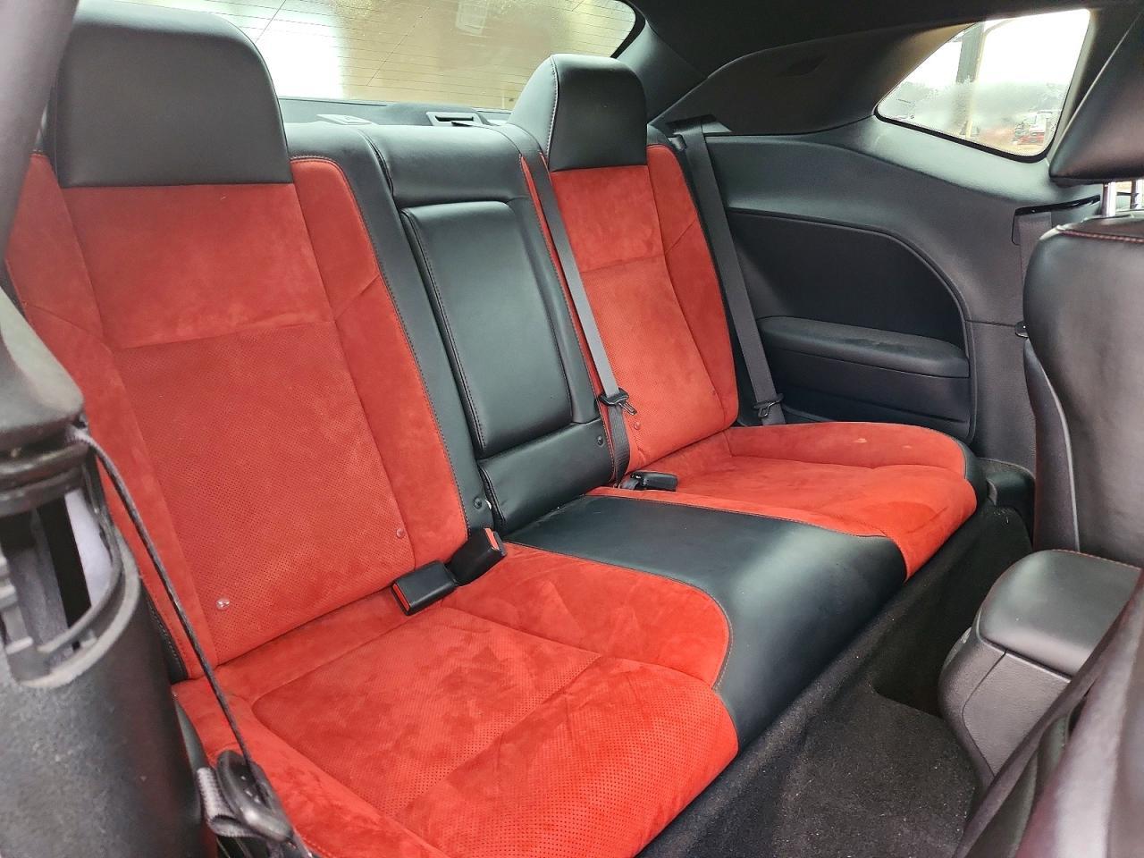2019 DODGE Challenger