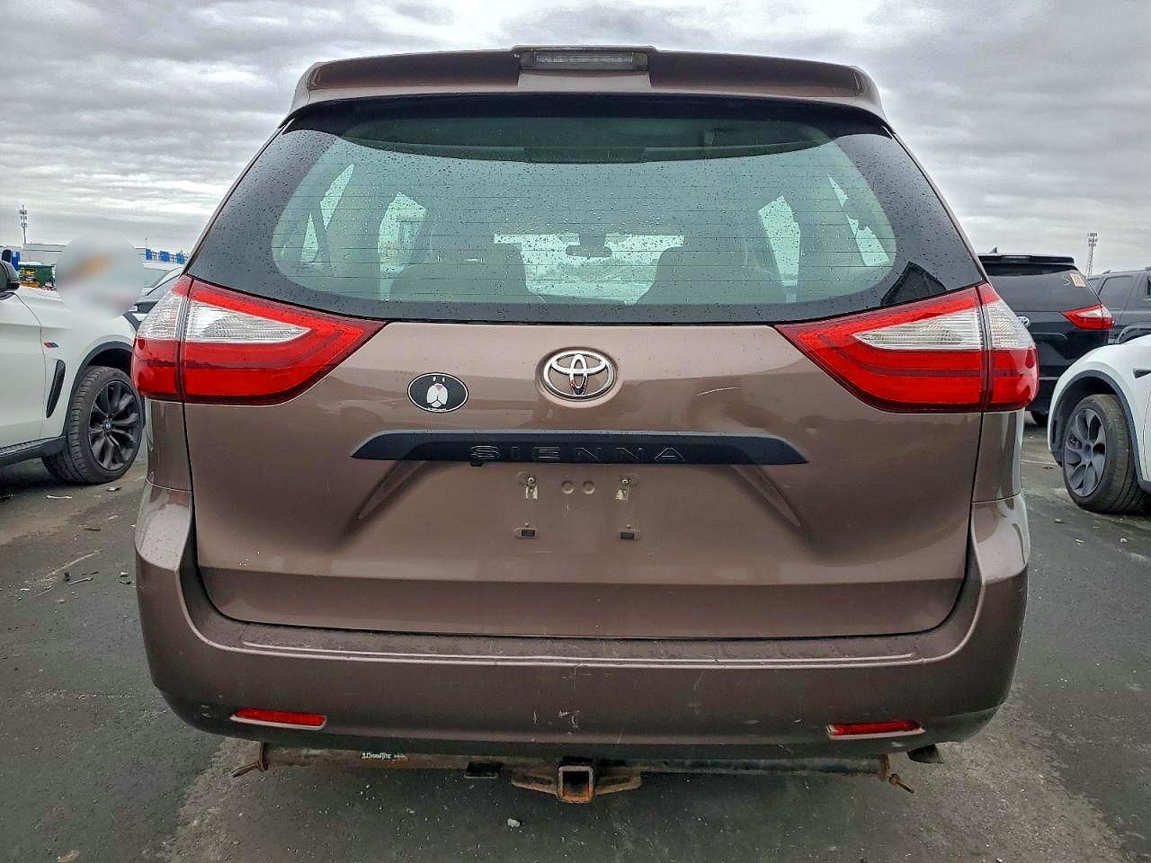 2018 TOYOTA SIENNA