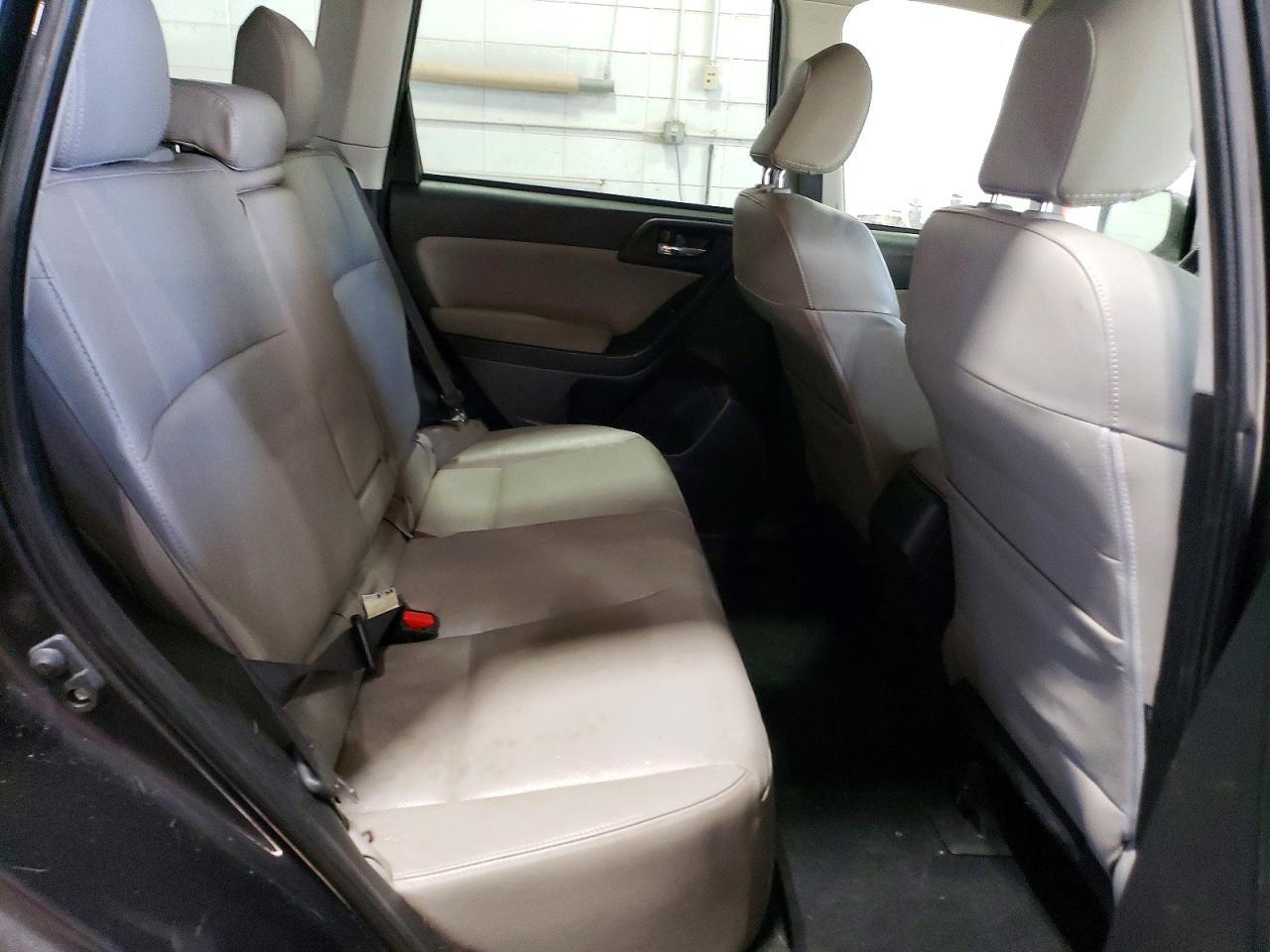 2015 SUBARU FORESTER
