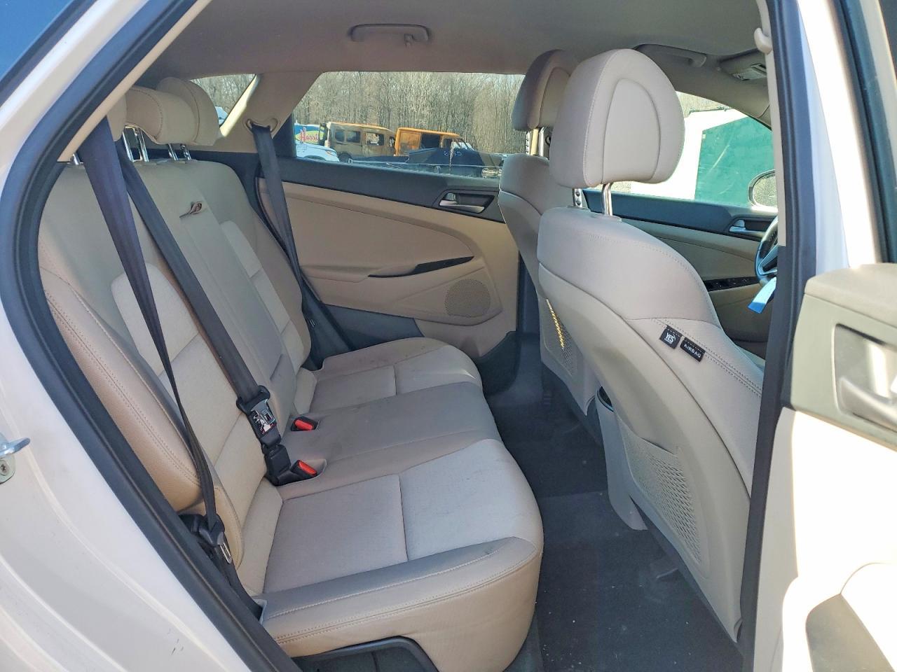 2017 HYUNDAI TUCSON