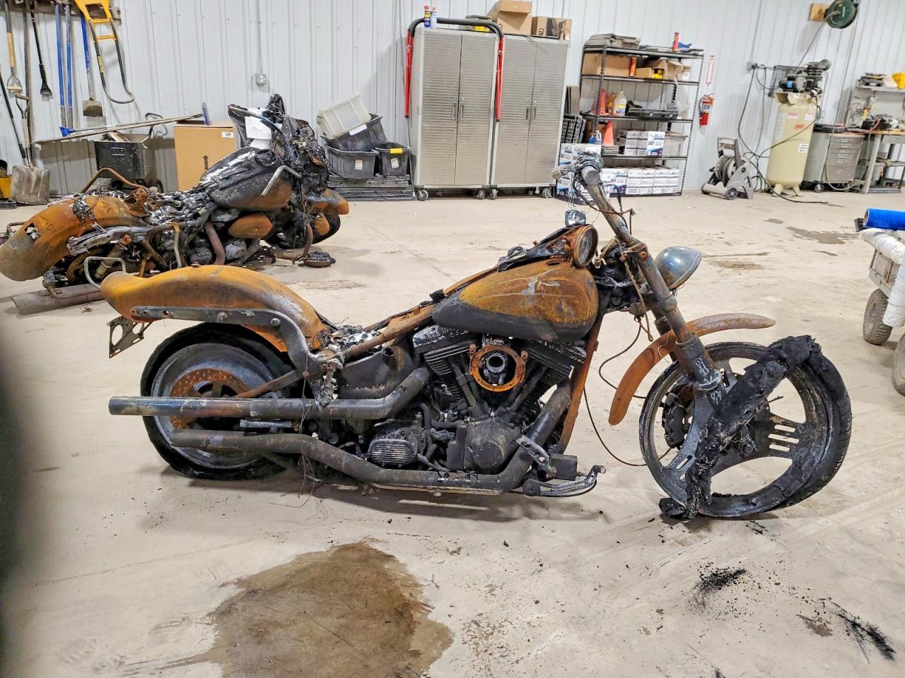 1987 HARLEY-DAVIDSON Fxst