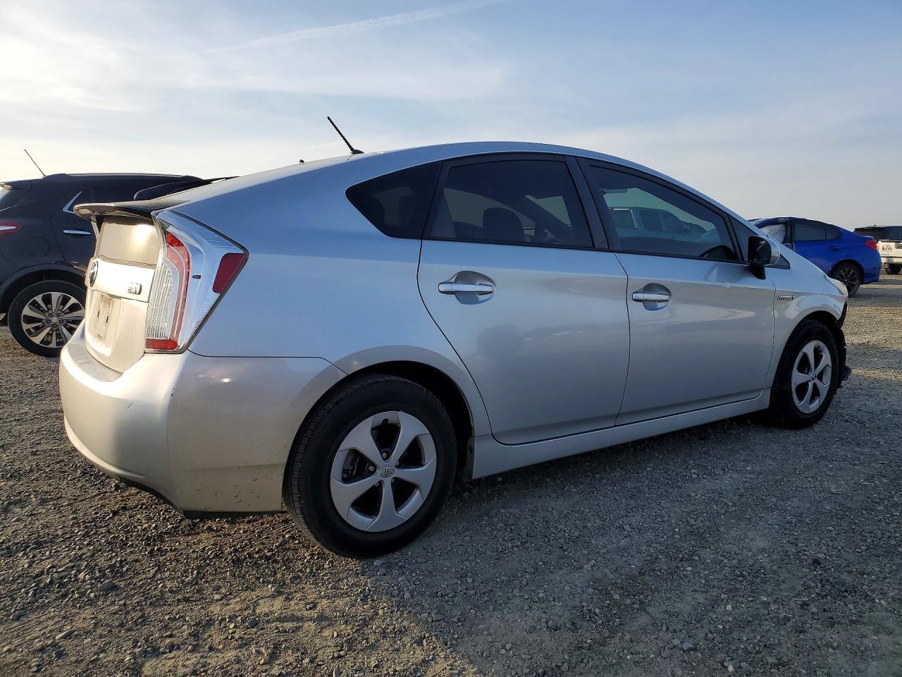 2012 TOYOTA PRIUS