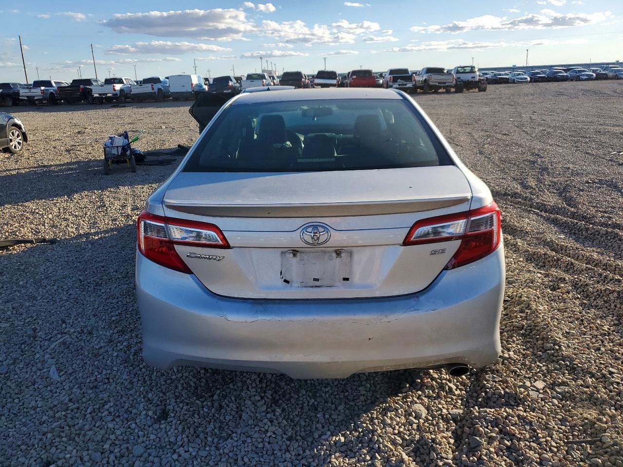 2013 TOYOTA CAMRY