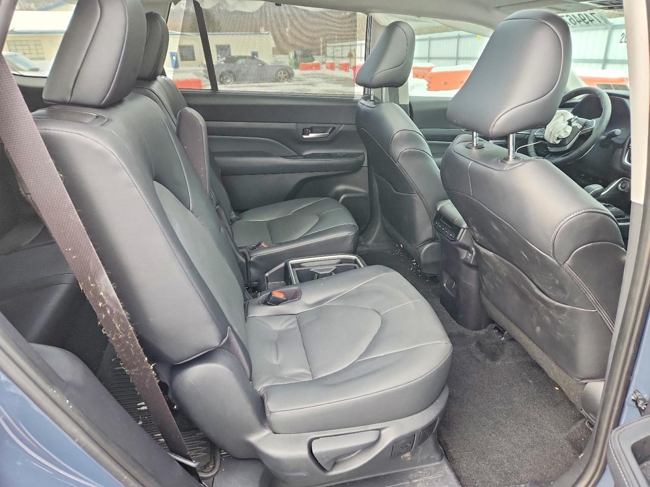2025 TOYOTA HIGHLANDER