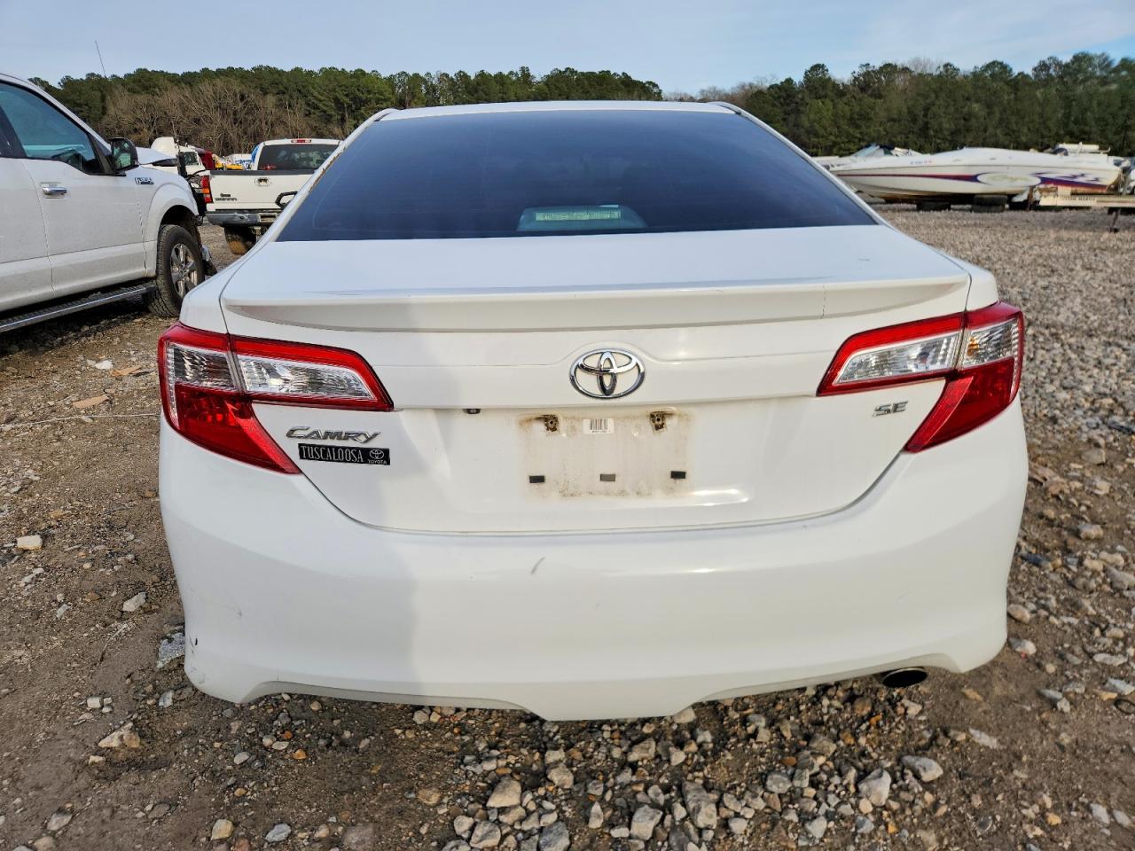 2014 TOYOTA CAMRY