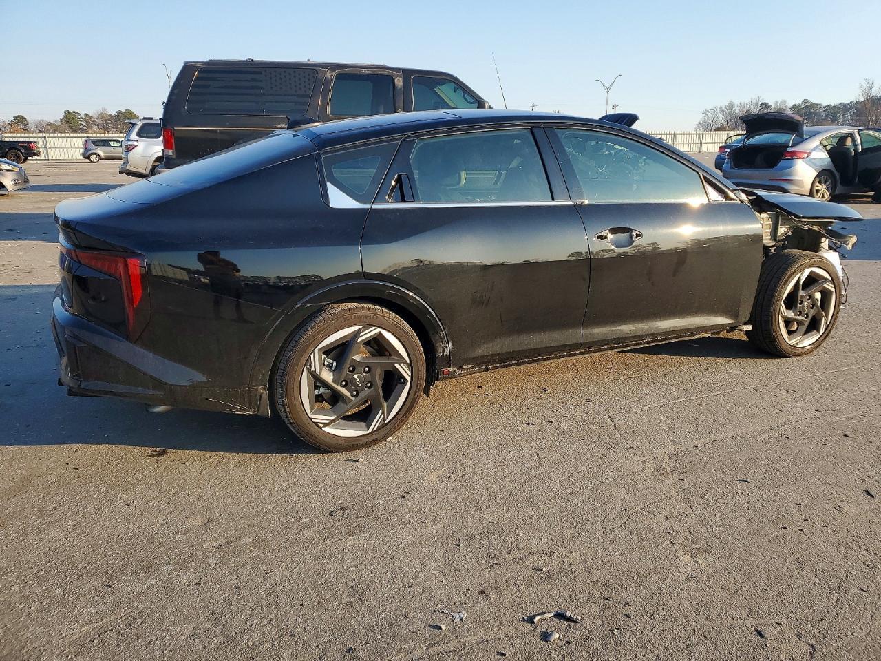 2025 KIA K4
