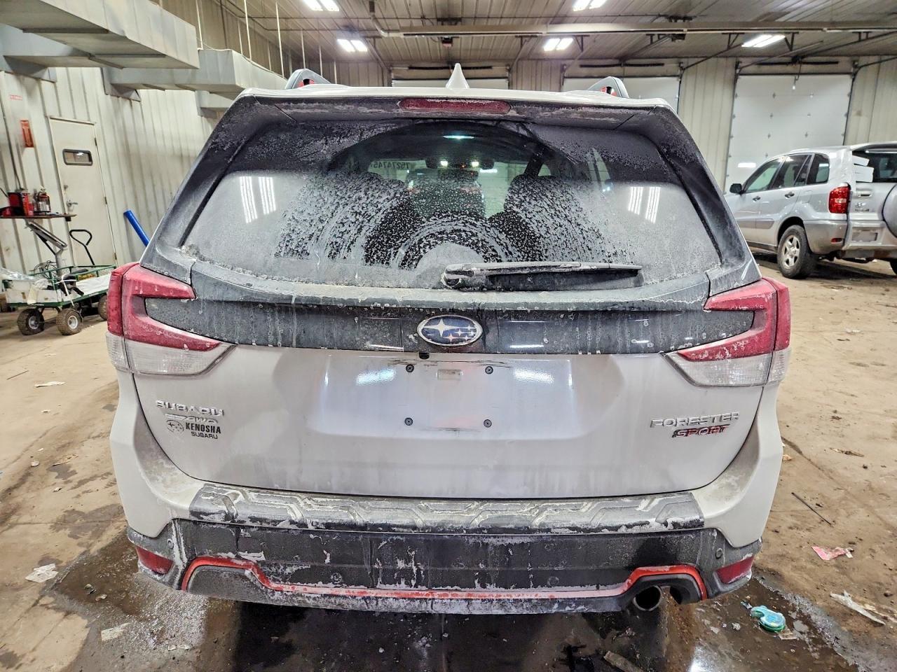 2021 SUBARU FORESTER