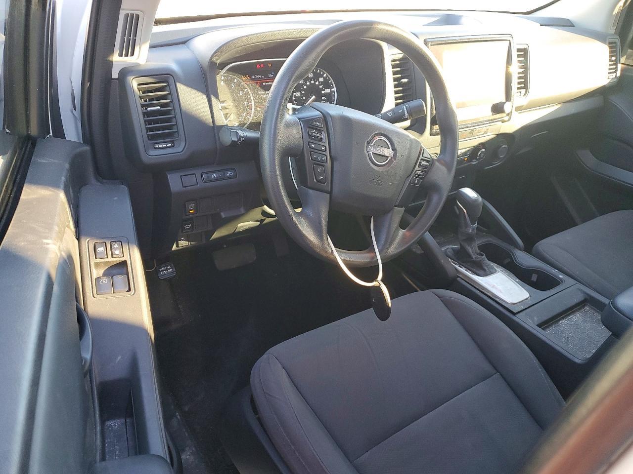 2022 NISSAN Frontier