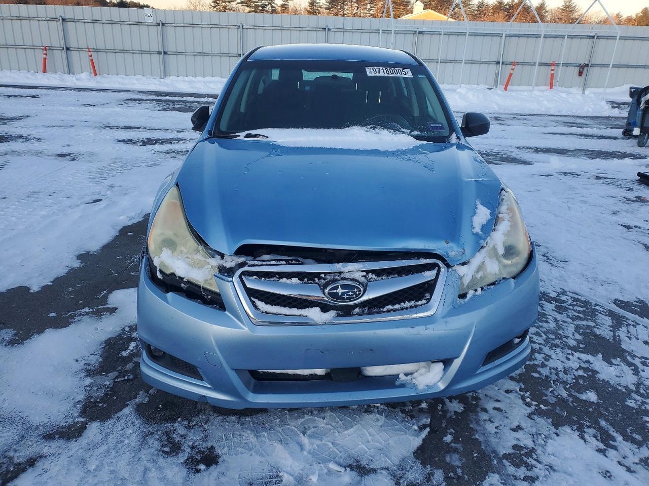 2010 SUBARU Legacy