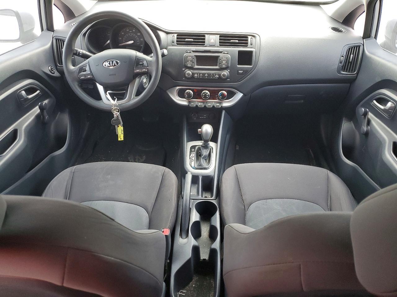 2015 KIA RIO