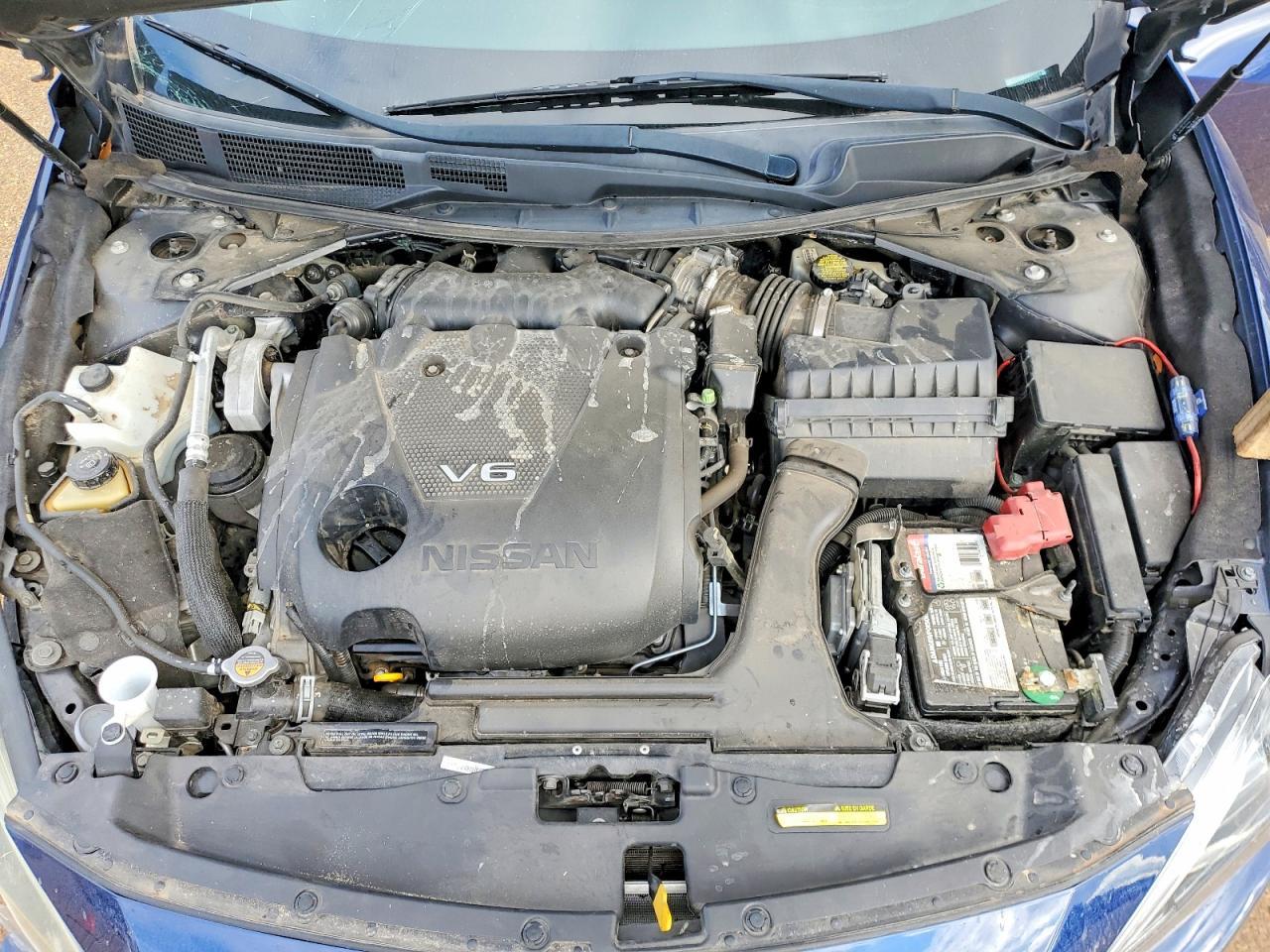 2017 NISSAN Maxima