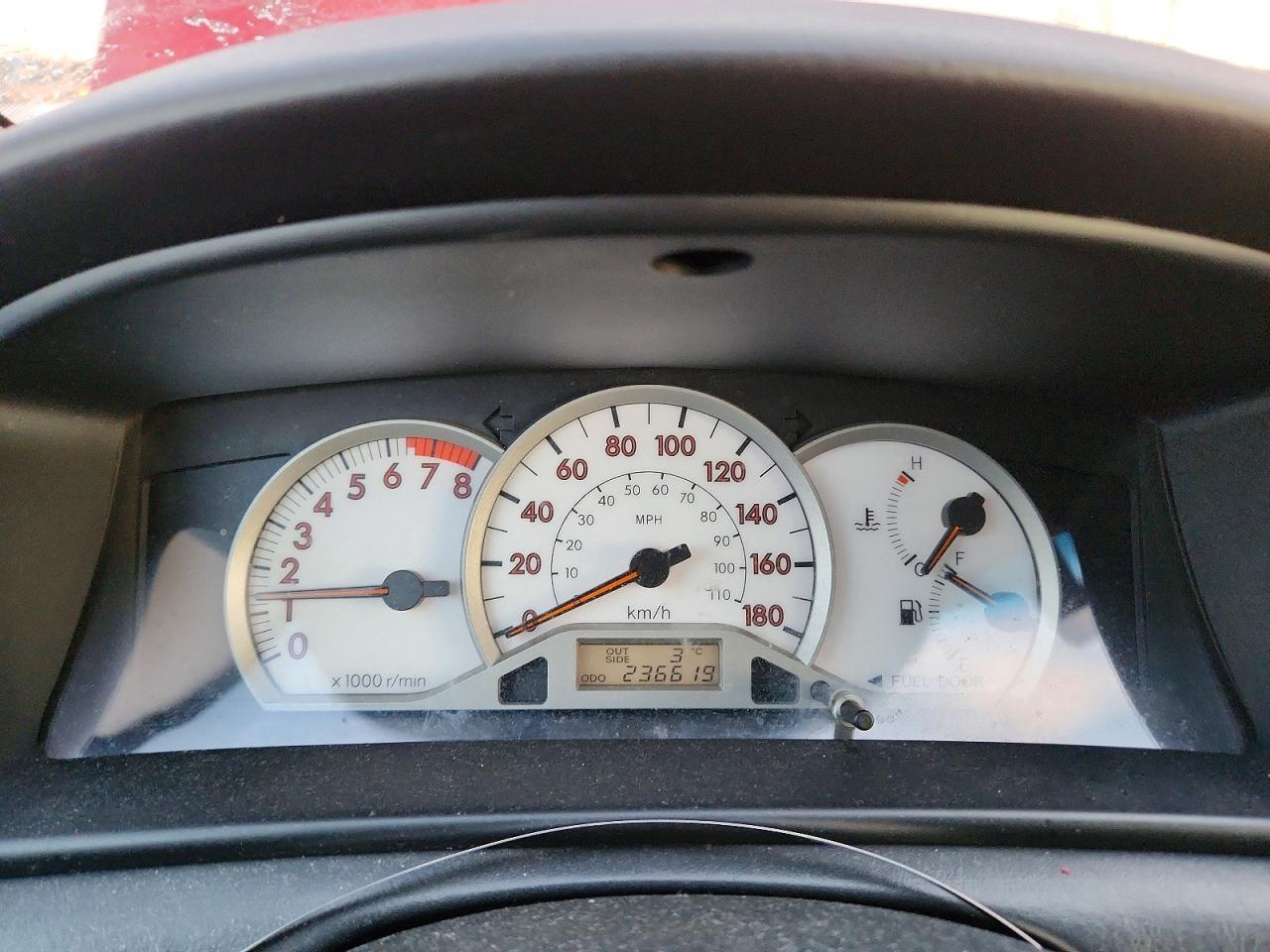 2005 TOYOTA COROLLA