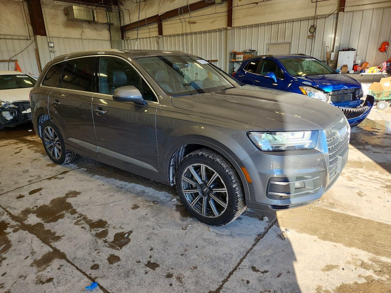 2017 AUDI Q7