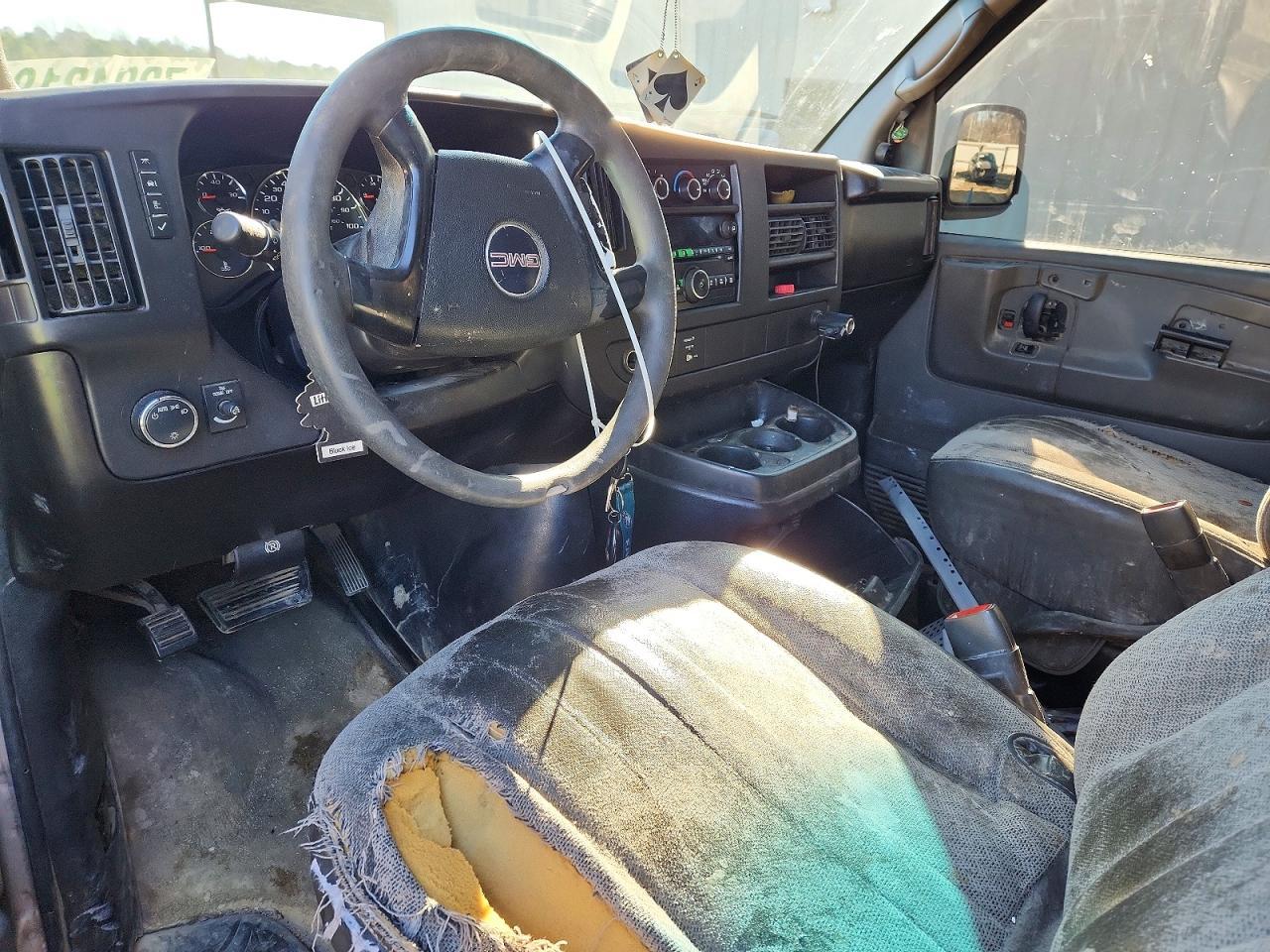 2008 GMC Savana