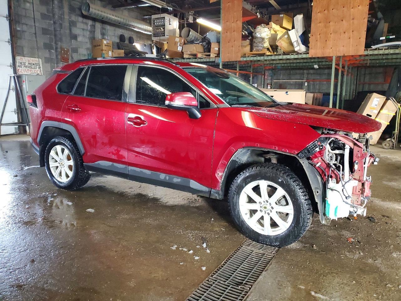 2019 TOYOTA RAV4