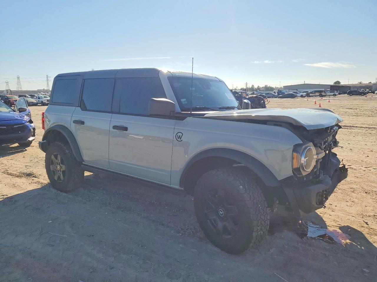 2024 FORD Bronco