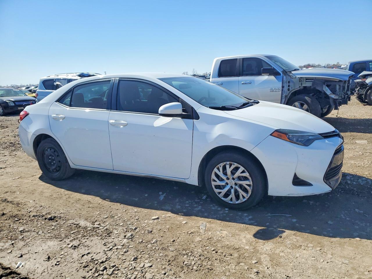 2018 TOYOTA COROLLA