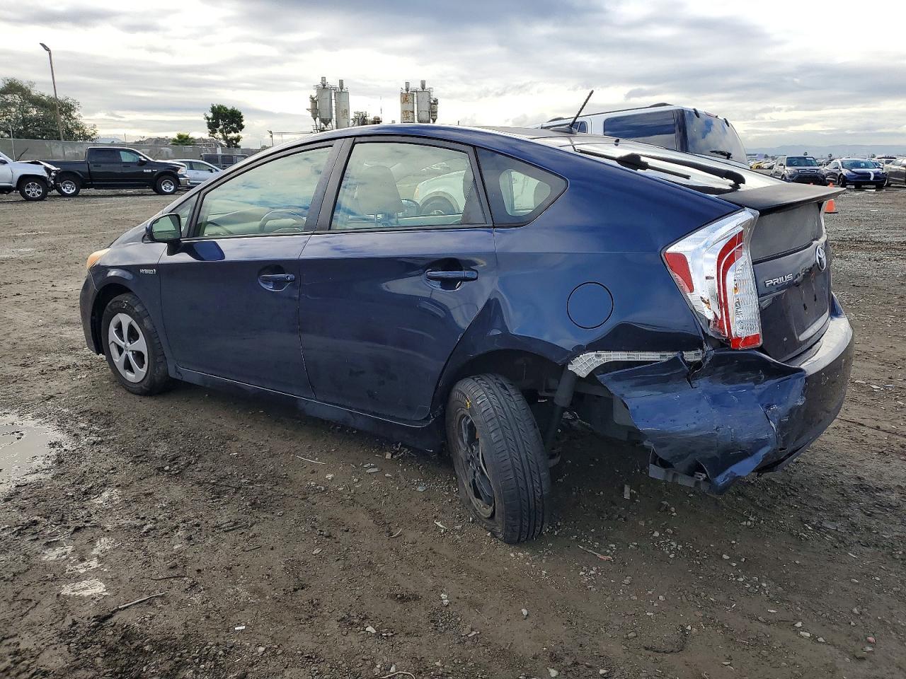 2013 TOYOTA PRIUS