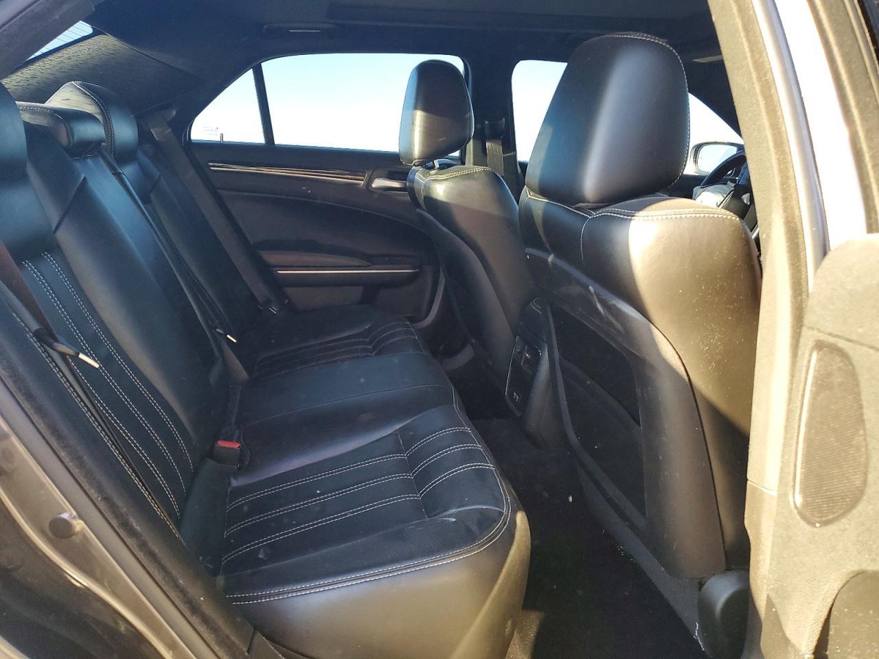 2021 CHRYSLER 300