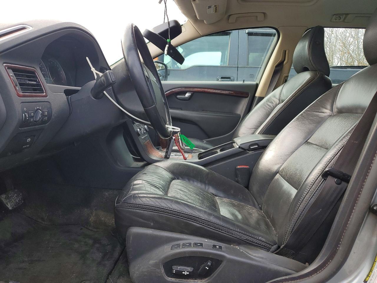 2008 VOLVO XC70