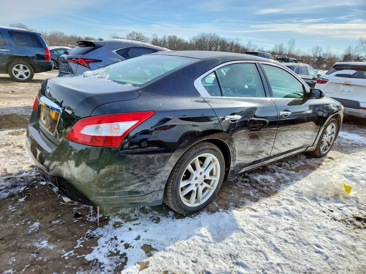 2009 NISSAN Maxima