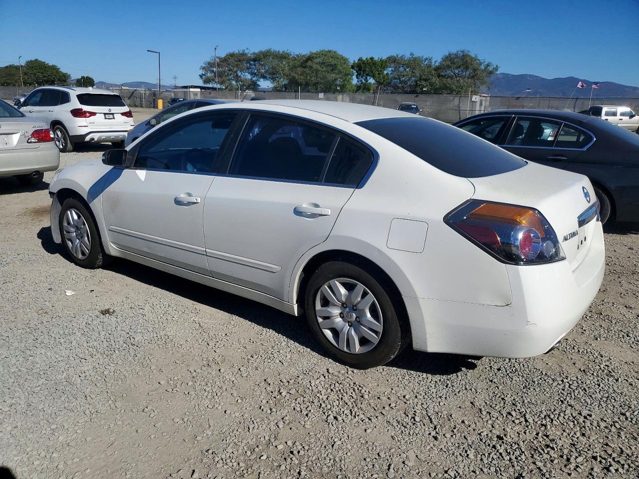 2011 NISSAN ALTIMA