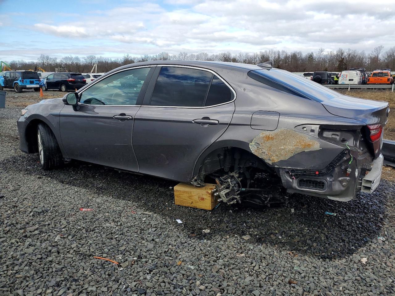 2022 TOYOTA CAMRY