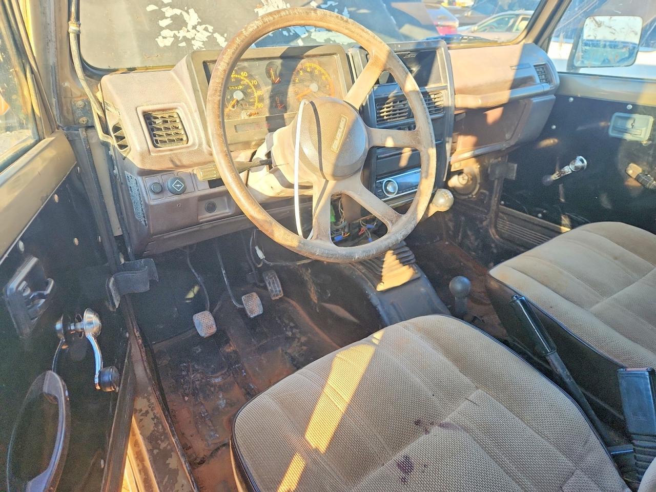1988 SUZUKI Samurai