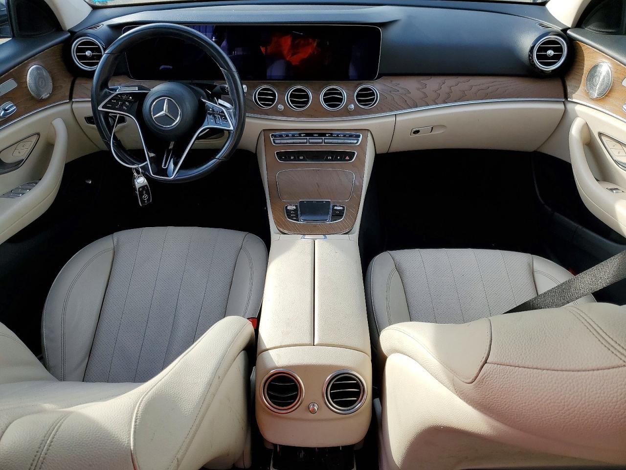 2021 MERCEDES-BENZ E-Class
