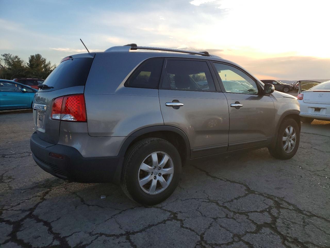 2012 KIA SORENTO