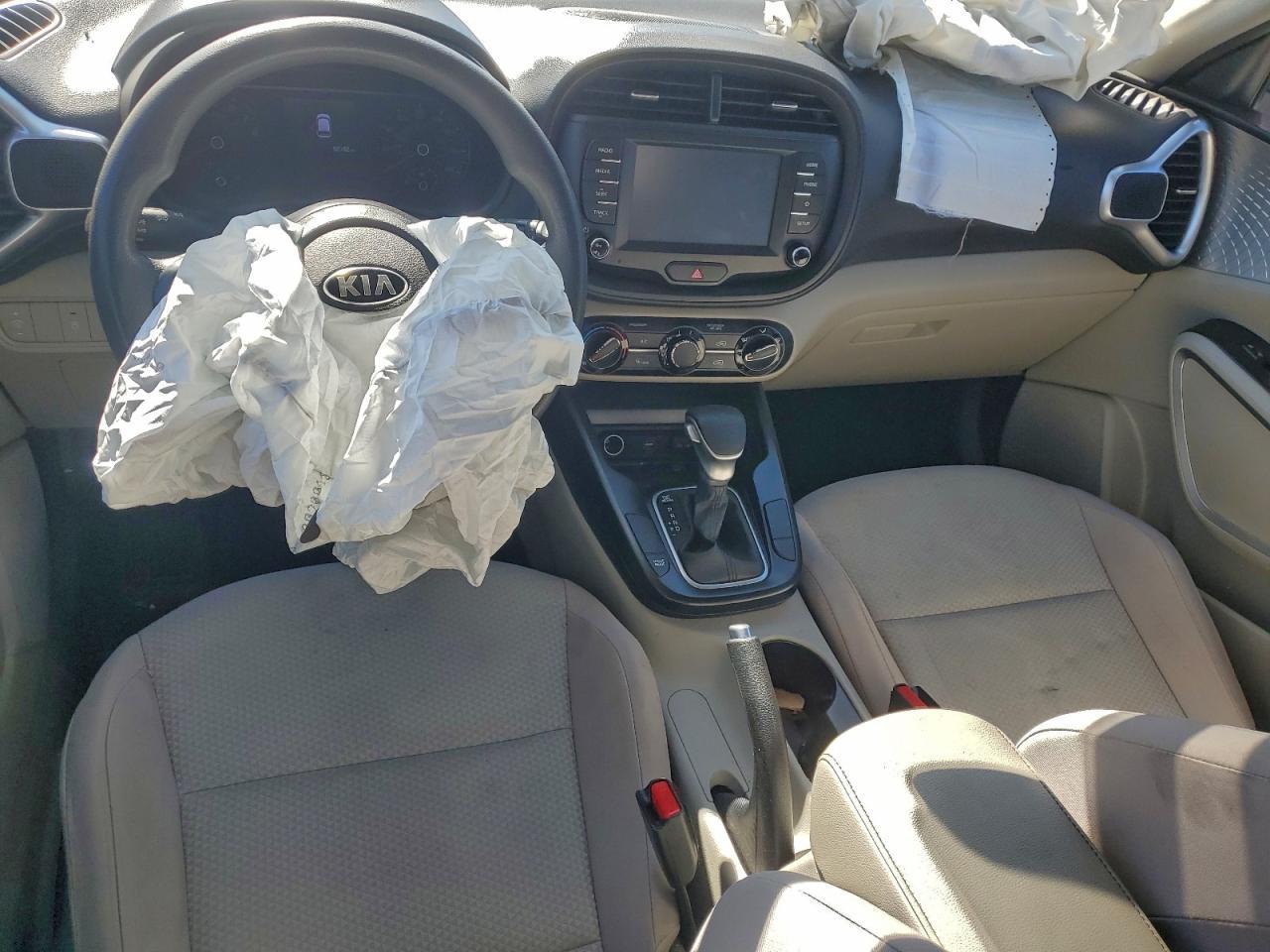 2021 KIA SOUL