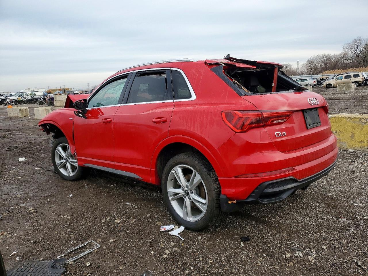 2021 AUDI Q3