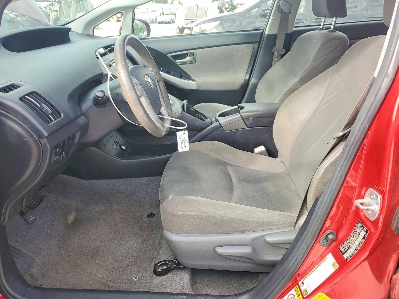 2013 TOYOTA PRIUS