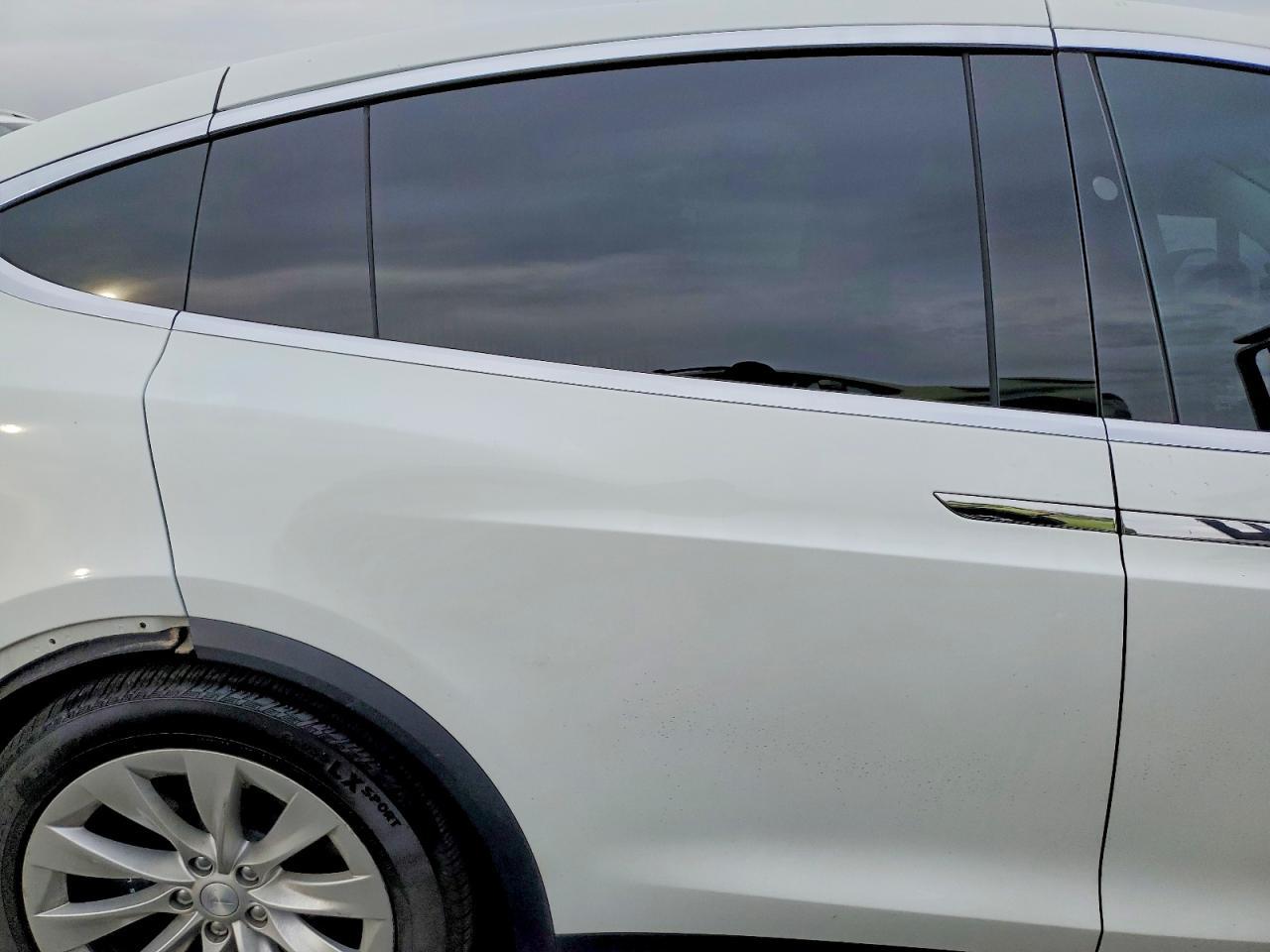 2018 TESLA MODEL X