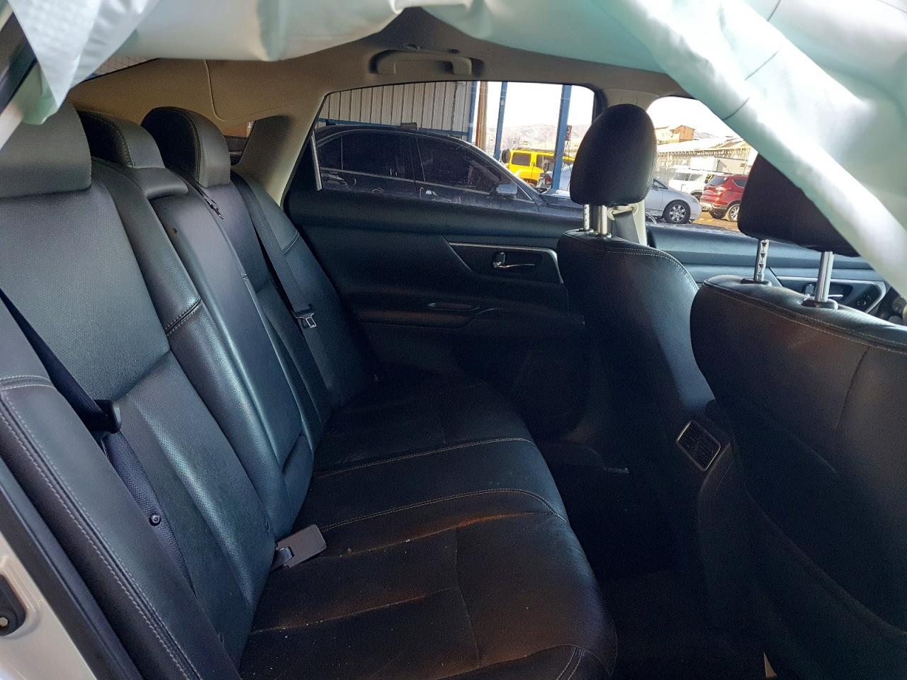 2017 NISSAN ALTIMA