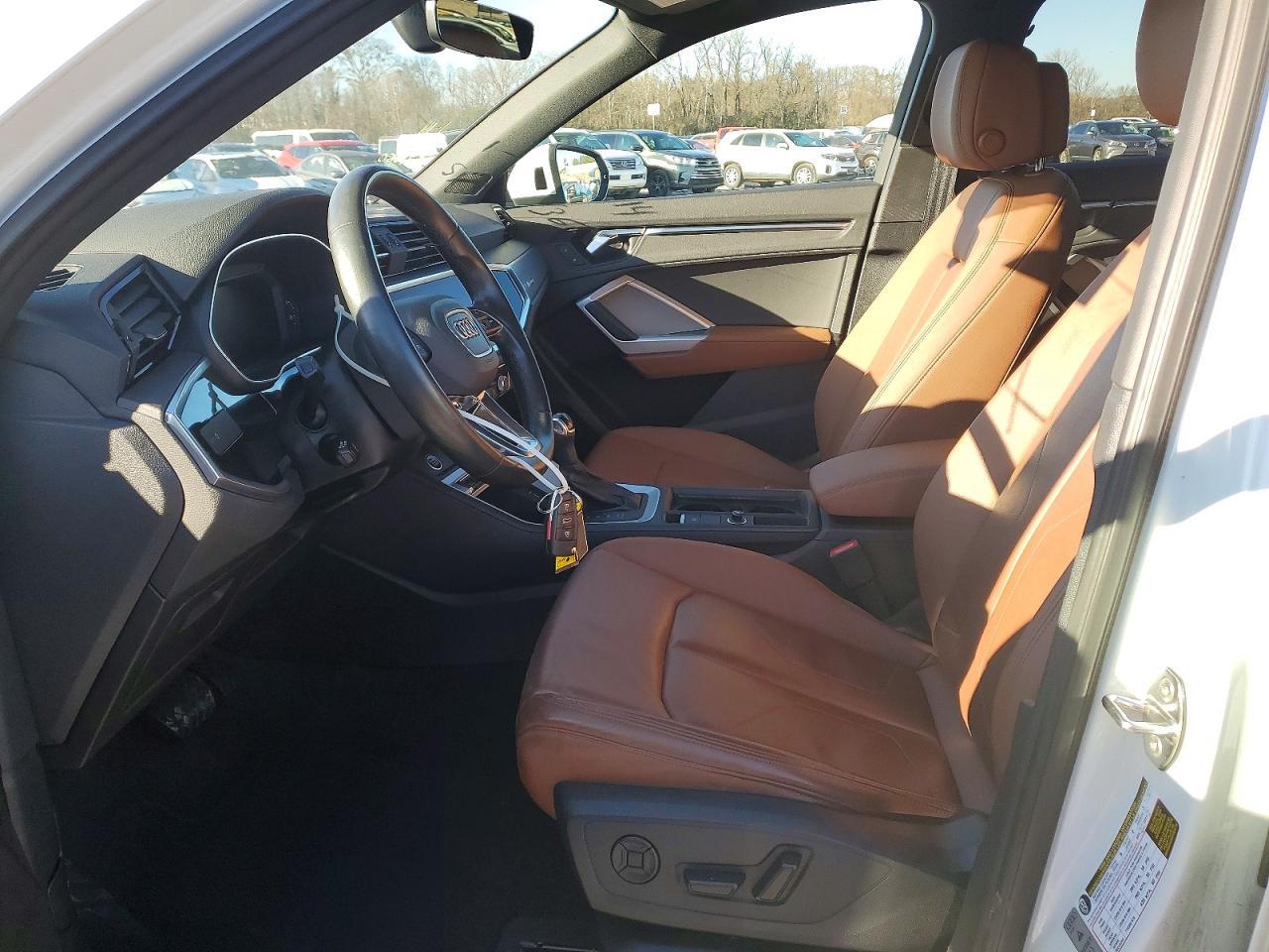 2021 AUDI Q3