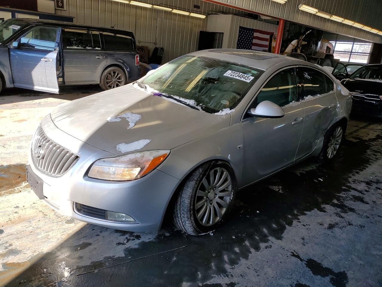 2011 BUICK Regal
