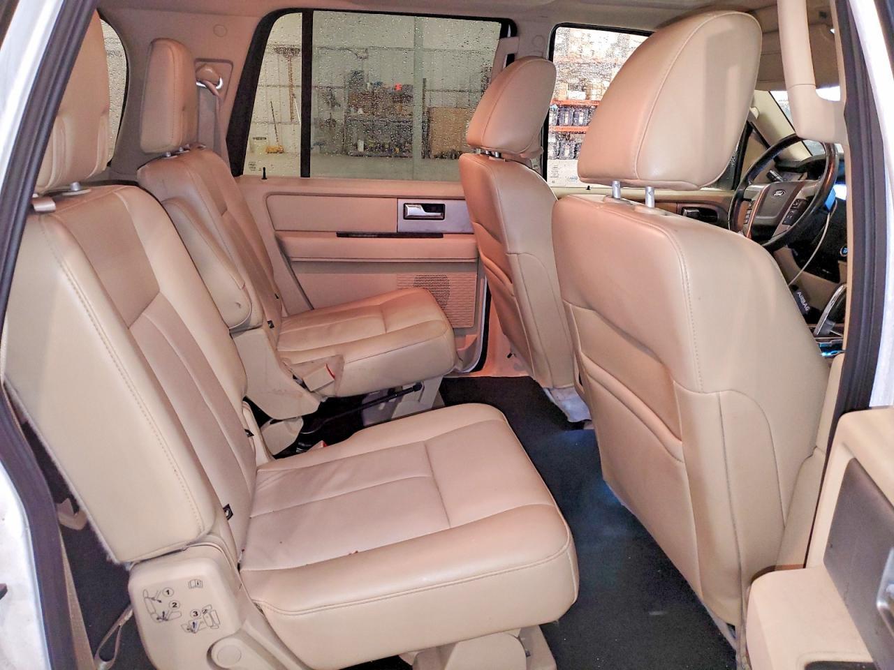 2016 FORD Expedition