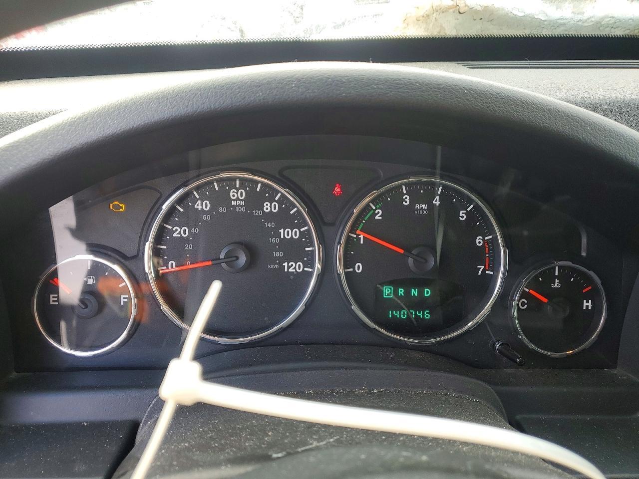 2012 JEEP Liberty
