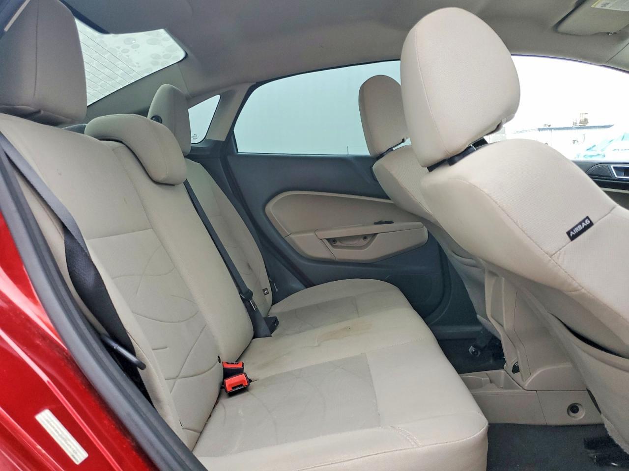2015 FORD Fiesta