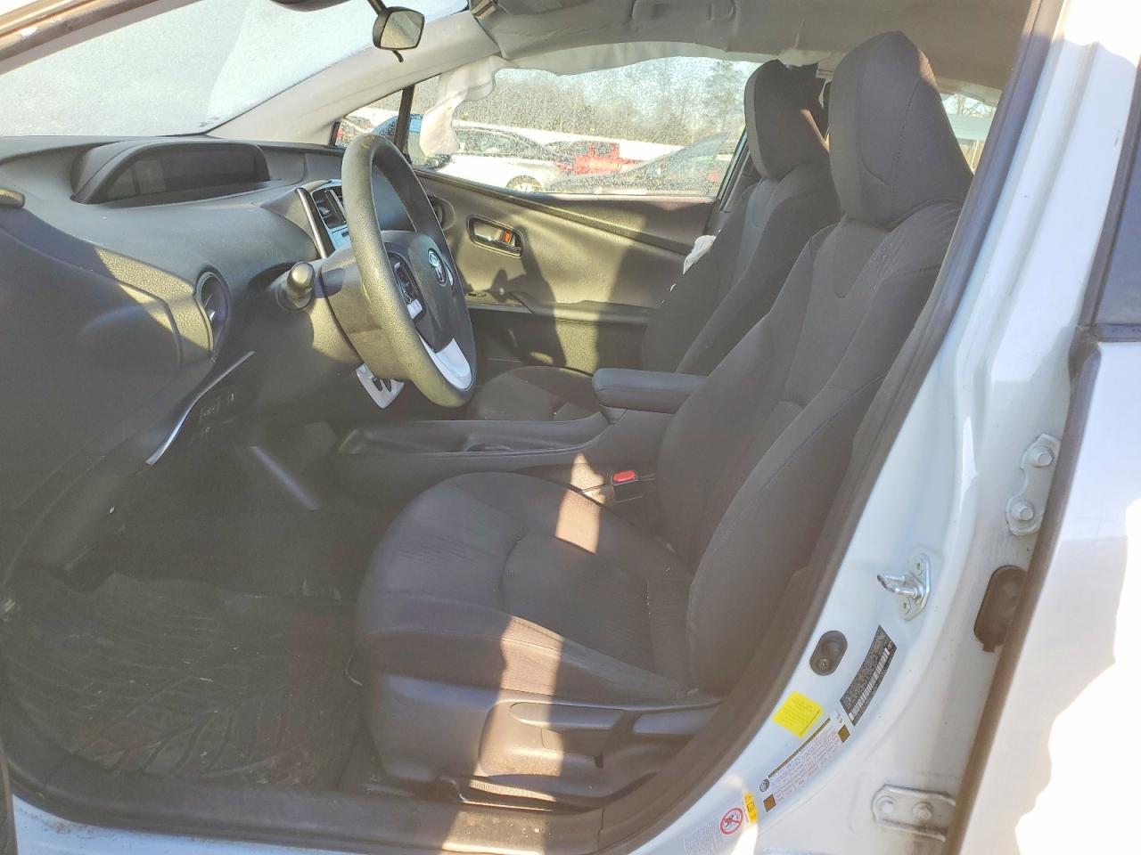 2018 TOYOTA PRIUS