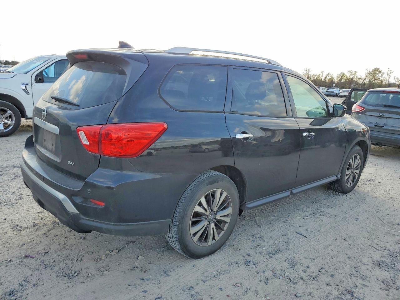 2019 NISSAN PATHFINDER
