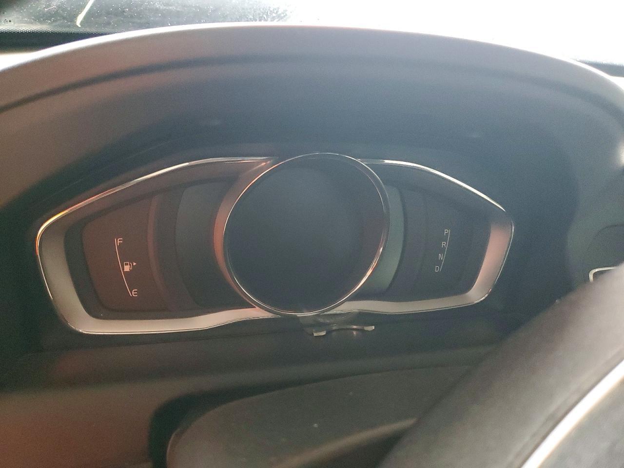 2017 VOLVO XC60