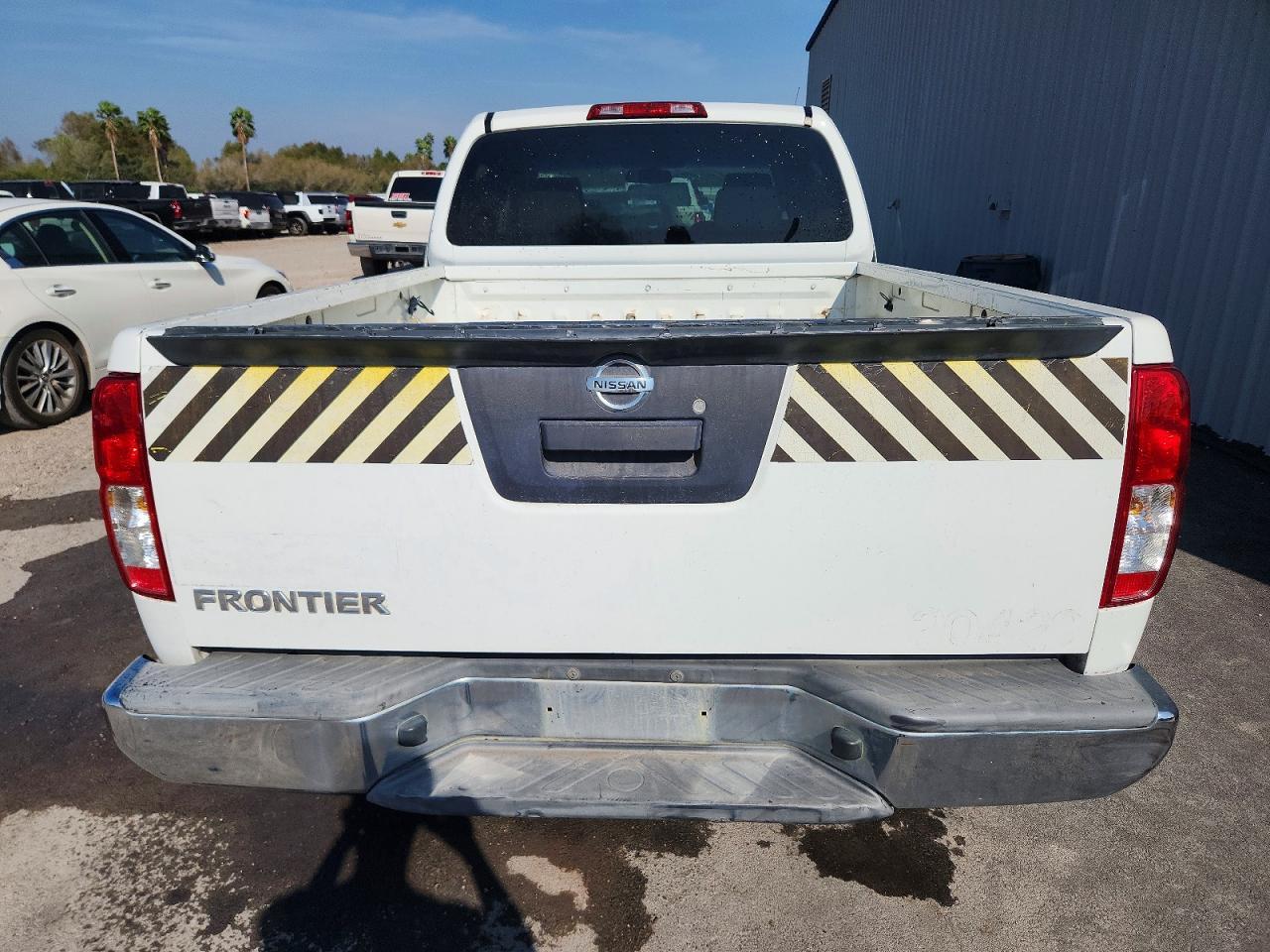 2014 NISSAN Frontier