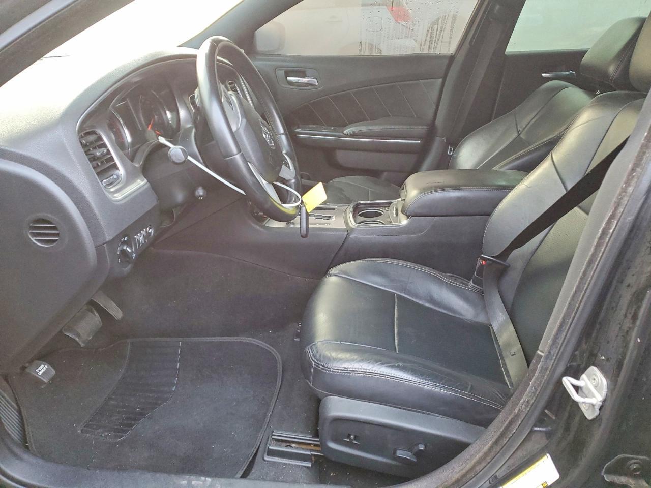 2013 DODGE CHARGER