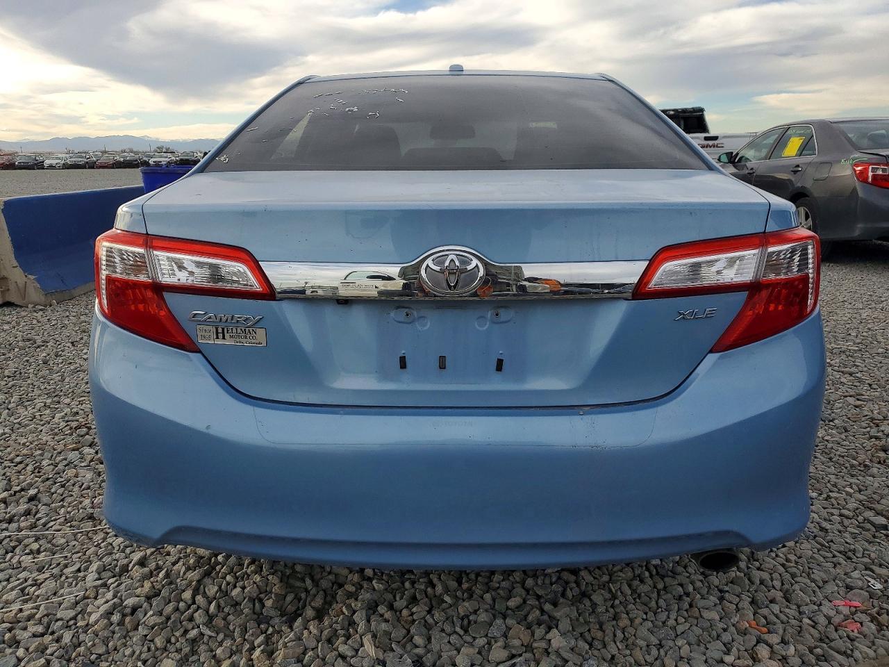 2012 TOYOTA CAMRY