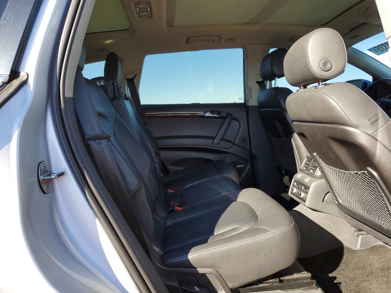 2015 AUDI Q7