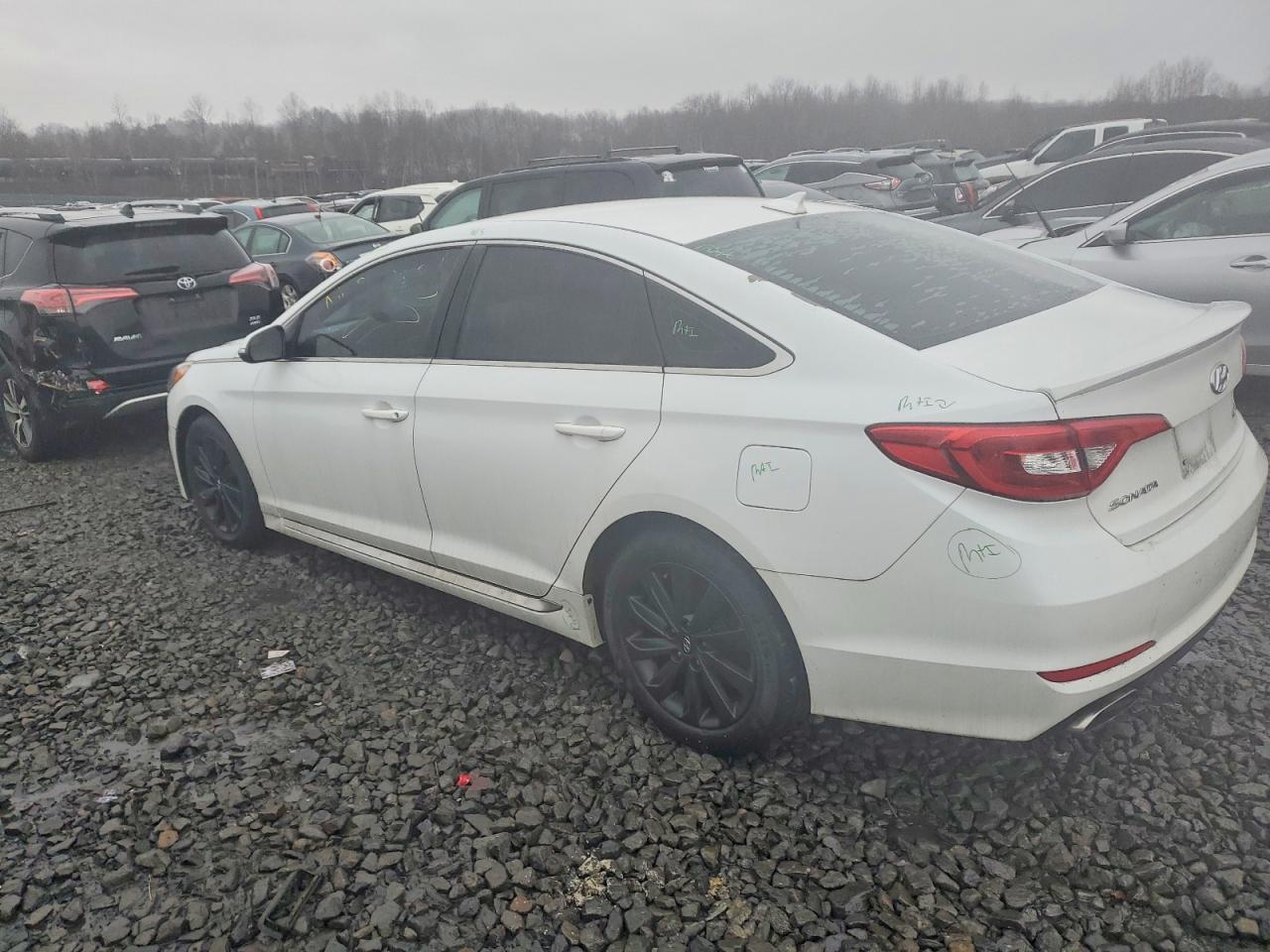 2015 HYUNDAI SONATA