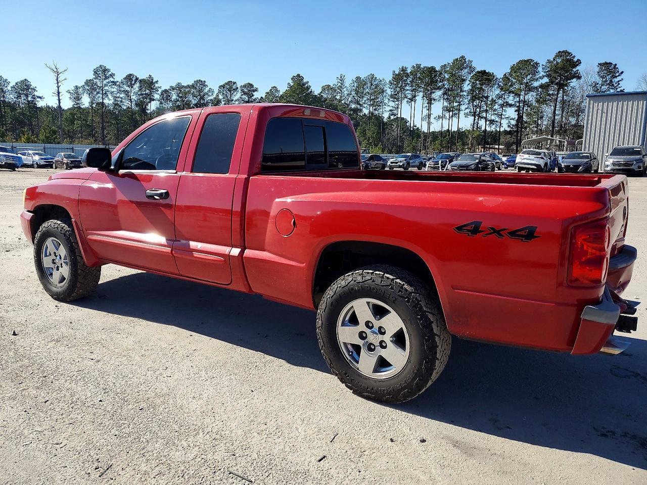 2005 DODGE Dakota